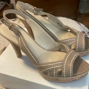 Nine West taupe heels worn twice